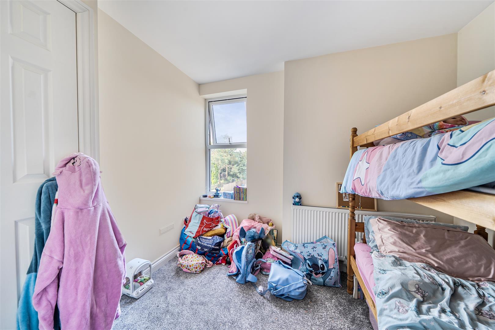 Armine Road, Fforestfach, Swansea, SA5 8DD
